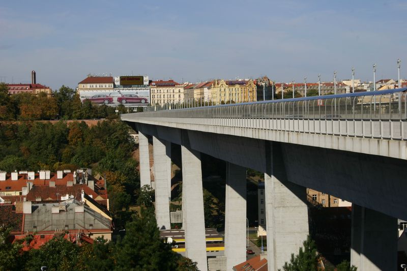 pha2-nuselsky-most01.jpg pha2-nuselsky-most01.jpg